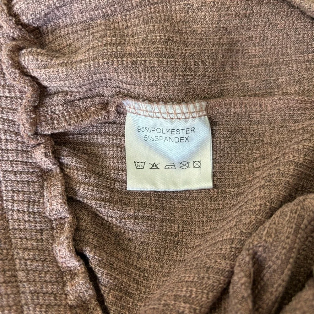 Native Language Corduroy Knit Shorties Rose Gold Size XL - Picture 8 of 10
